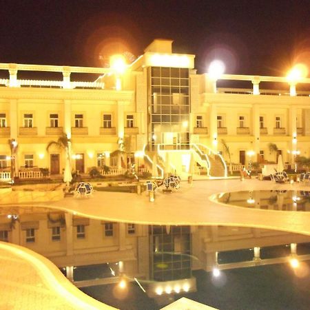 Horizon Loaloat Elnile Cairo Exterior foto