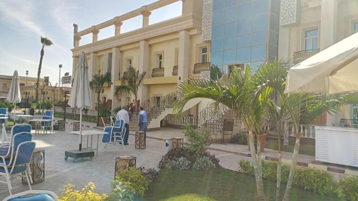 Horizon Loaloat Elnile Cairo Exterior foto